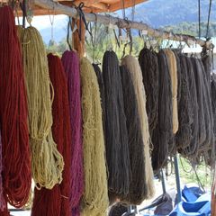 lana con tintes naturales